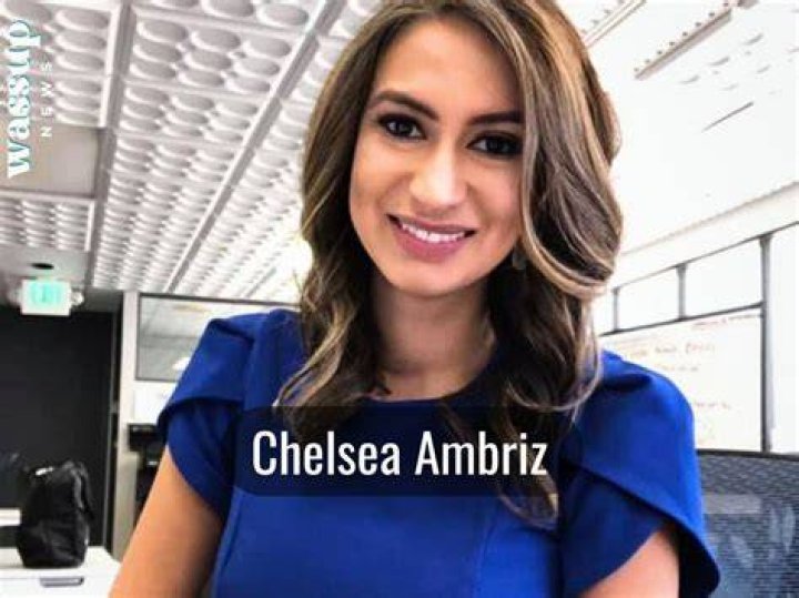 Chelsea Ambriz on Twitter "I don&rsquo;t wanna take my jacket off... 