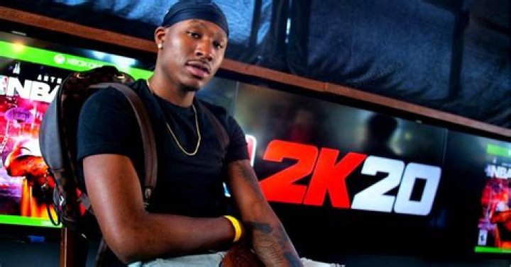 Duke Dennis's Age, Real Name, Height & Girlfriend Sukhbeer Brar