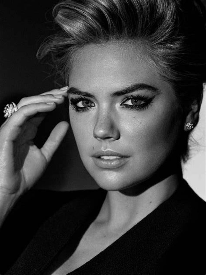 kate upton by victor demarchelier for harper's bazaar australia