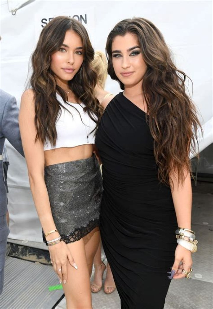 lauren jauregui and taylor jauregui Lauren jauregui, Camren, Zinha