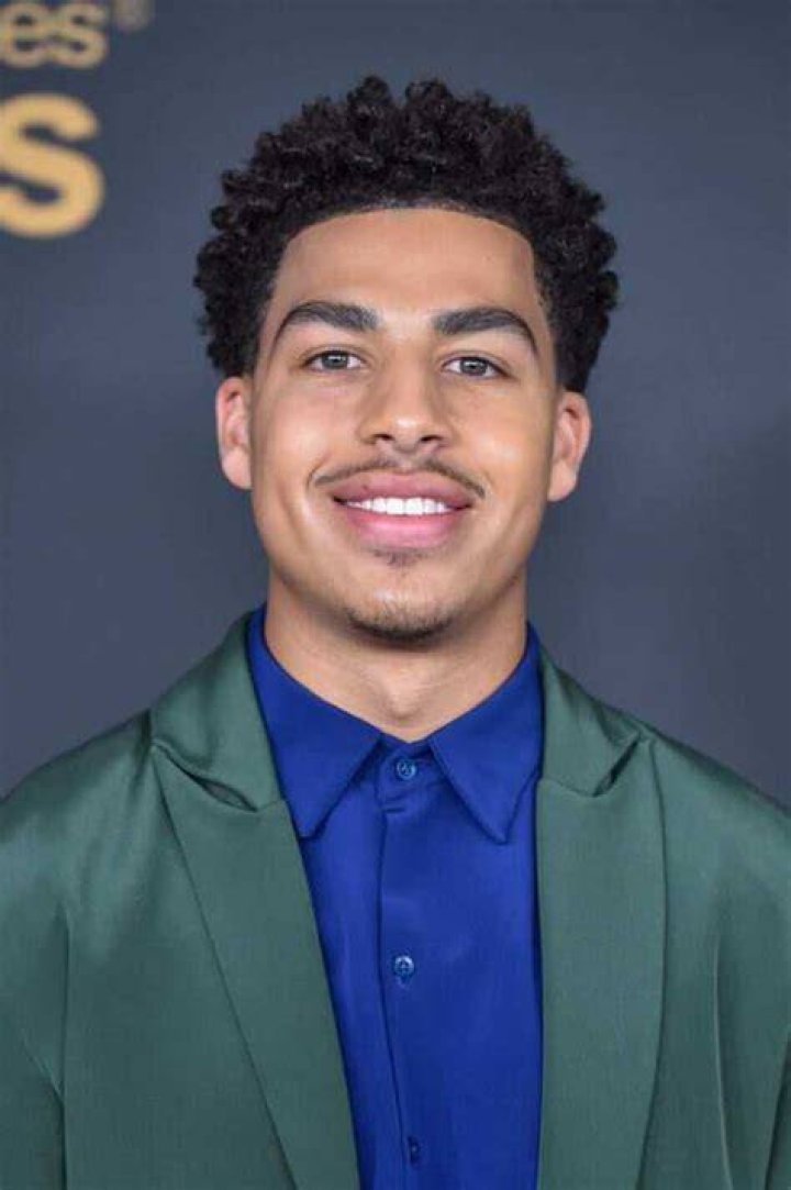 Marcus Scribner Bio, Age, Career, Girlfriend, Physique, Wealth, Instagram