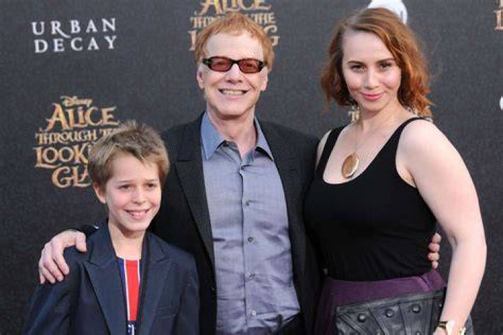Oliver Elfman, Danny Elfman Son Age, Girlfriend, Net Worth