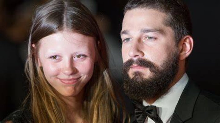 Why Doesnt Mia Goth Have Eyebrows